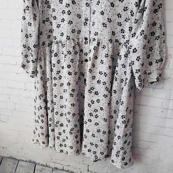 Ann Taylor Shirtdress Size S Shamrock Print White Black Relaxed Fit Long Sleeve - Picture 4 of 10